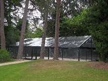 Cette splendide structure qui imite le fer forg� aura beaucoup d'effet sur vos invit�s : Tentes et chapiteaux : Orangerie